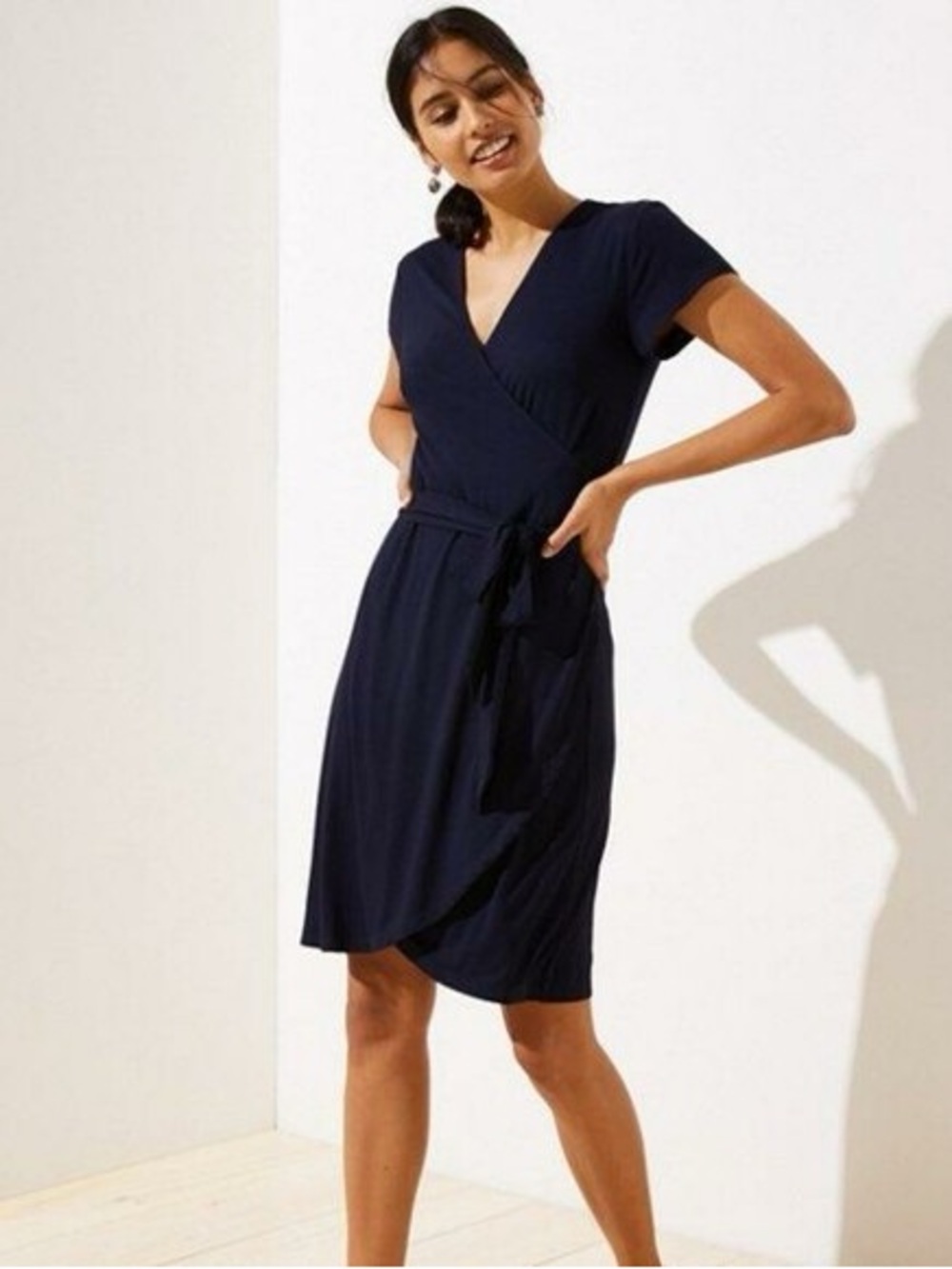 Ann Taylor Navy Faux Wrap Tie Front V Neck Midi Dress Size Small Petite